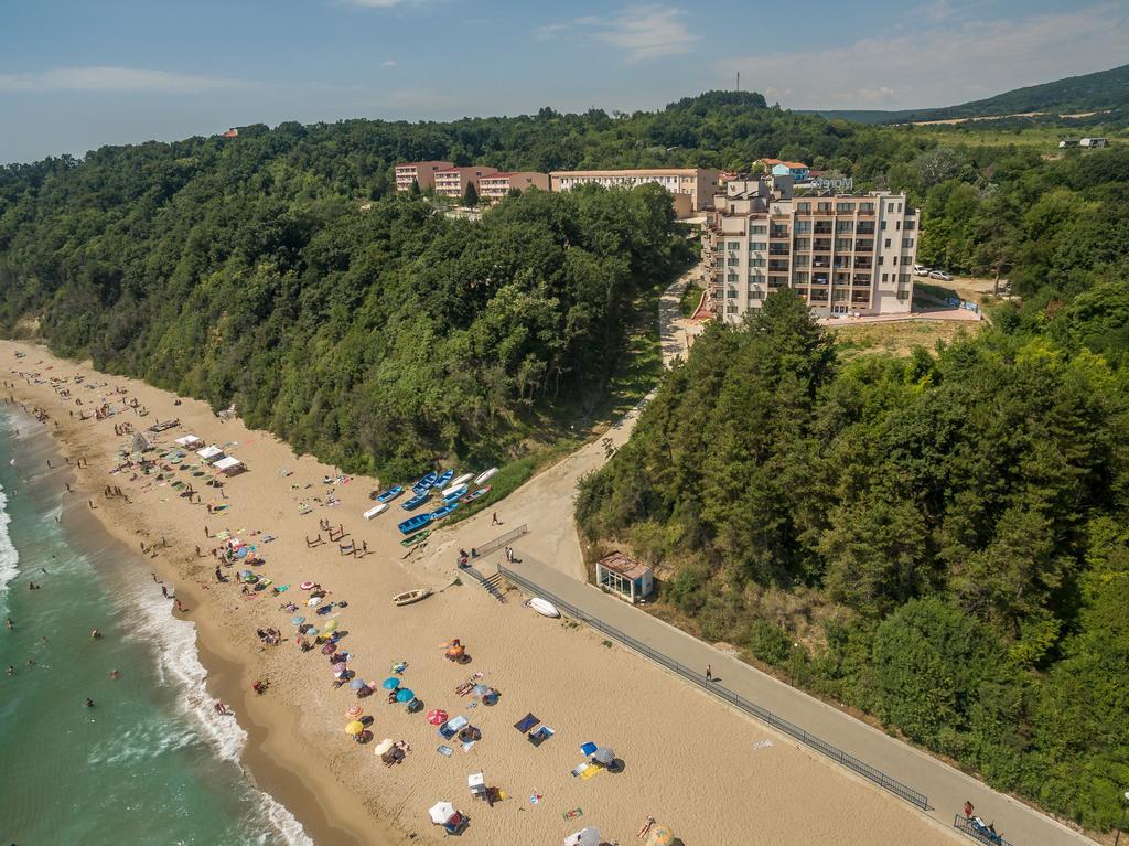 Moreto Seaside Aparthotel Obzor Exteriör bild